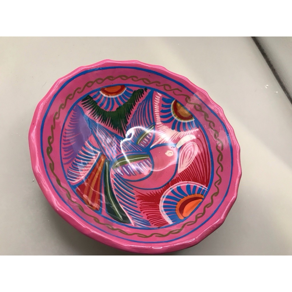 5.5 In Hand Painted 3‎ Footed Bowl